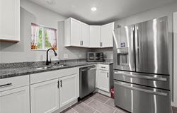 915 4th Avenue, Leavenworth, KS 66048