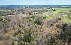 273 Highway 42, Iberia, MO 65459