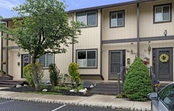 66 Chelsea Way, Bridgewater Twp., NJ 08807-3448