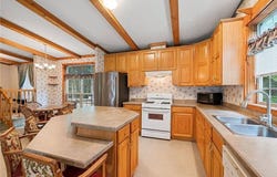 1771 Roundtown Rd, Crown, PA 16220