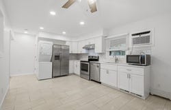 Lindenhurst, NY 11757