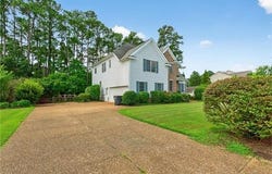 135 West Laydon Way, Poquoson, VA 23662