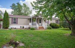 408 W Robinson St, Moberly, MO 65270