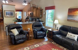 7 Chester Road, Hannibal, MO 63401