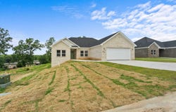 513 Madeleine Circle, Austin, AR 72007