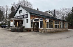 699 Five Mile Line Road, Webster, NY 14580