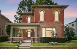 249 W Locust Street, Newark, OH 43055