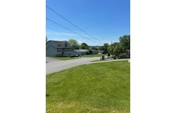 13 Chopin Parkway, Amsterdam, NY 12010