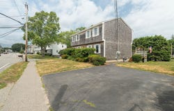498 Winnacunnet Road, Hampton, NH 03842