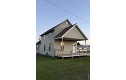 1673 E Parkdale Avenue, Manistee, MI 49660