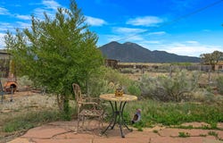 1 Turquoise Lane, El Prado, NM 87529-0000