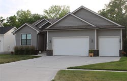 1040 W Trace Place, Polk City, IA 50226
