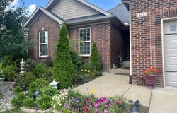 448 Oakview Dr, Shelbyville, KY 40065