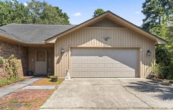 111 Laurelwood Ln., Conway, SC 29526