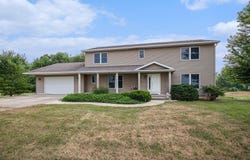 67025 46th Avenue, Hartford, MI 49057