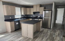 2145 N. Dixie Hwy, Lima, OH 45801