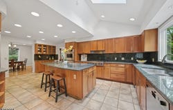 8 Culberson Rd, Bernards Twp., NJ 07920