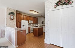 352 SUNBROOK Lane, HAGERSTOWN, MD 21742