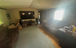 61 Winesap Road, Reelsville, IN 46171