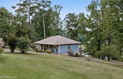 4910 Koko Reef Drive, Hernando, MS 38632