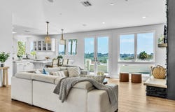 1809 Ivy, Oceanside, CA 92054