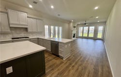 936 Blue Oak Boulevard, San Marcos, TX 78666