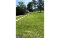 83 JACKSON STREET, PAW PAW, WV 25434