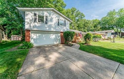 3195 W 230th Street, North Olmsted, OH 44070