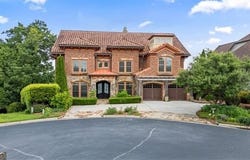 2742 High Vista Point, Gainesville, GA 30501