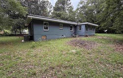1207 Hampton, Orangeburg, SC 29115
