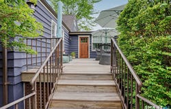 10 Snug Harbor Drive, Danbury, CT 06811