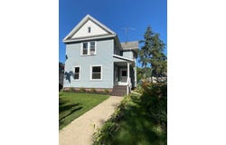 411 E Street, La Porte, IN 46350