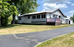 801 S 1st Street, Buckley, MI 49620