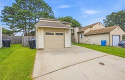 5104 Earlston Lane, Virginia Beach, VA 23464