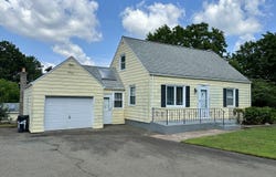 14 Sunset Road, East Haven, CT 06512