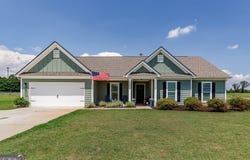 261 Adams Duncan, Hull, GA 30646