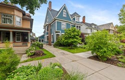 573 College Avenue SE, Grand Rapids, MI 49503