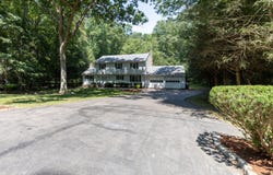 11 Queen Eleanor Drive, Ledyard, CT 06335