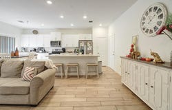 826 SE 17th St, Homestead, FL 33034