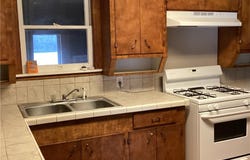 1112 E 4th Street, Alice, TX 78332