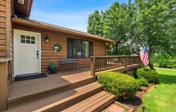 275 Meadowview Lane, Farmville, VA 23901