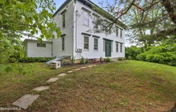 42 Seekonk Rd, Great Barrington, MA 01230
