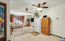 3704 Terry Ave, Sioux Falls, SD 57106