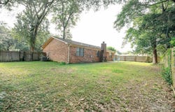 2266 Country Place Cir, Pensacola, FL 32534