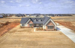 2541 S May Avenue, Guthrie, OK 73044