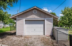 1505 W State Street, Marshalltown, IA 50158