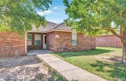 303 N Clinton Avenue, Lubbock, TX 79416