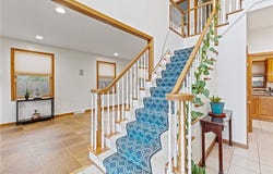 704 Park Ave, Rostraver, PA 15012
