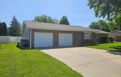 2407  22nd Avenue, Central City, NE 68826