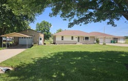 513 N Oak Street, Agency, IA 52530